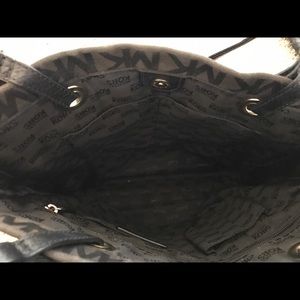 Black Michael Kors Tote Bag